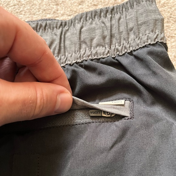 Mens Vuori 7” Banks Shorts Size XL - Picture 8 of 9